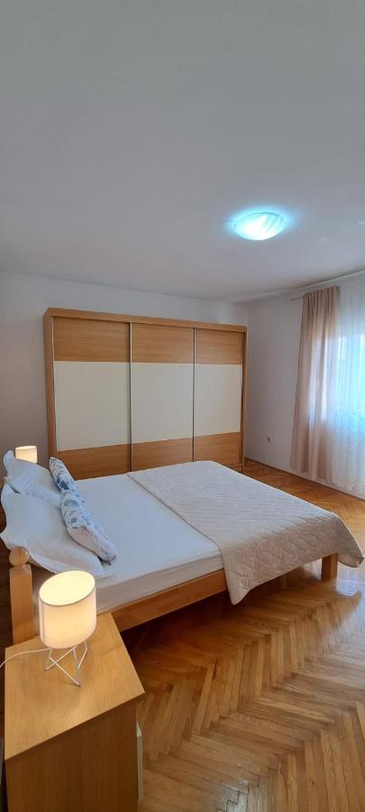Apartment Sego Kastela Bagian luar foto